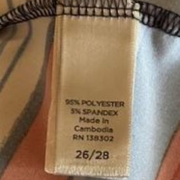 casual top - Picture 5 of 5